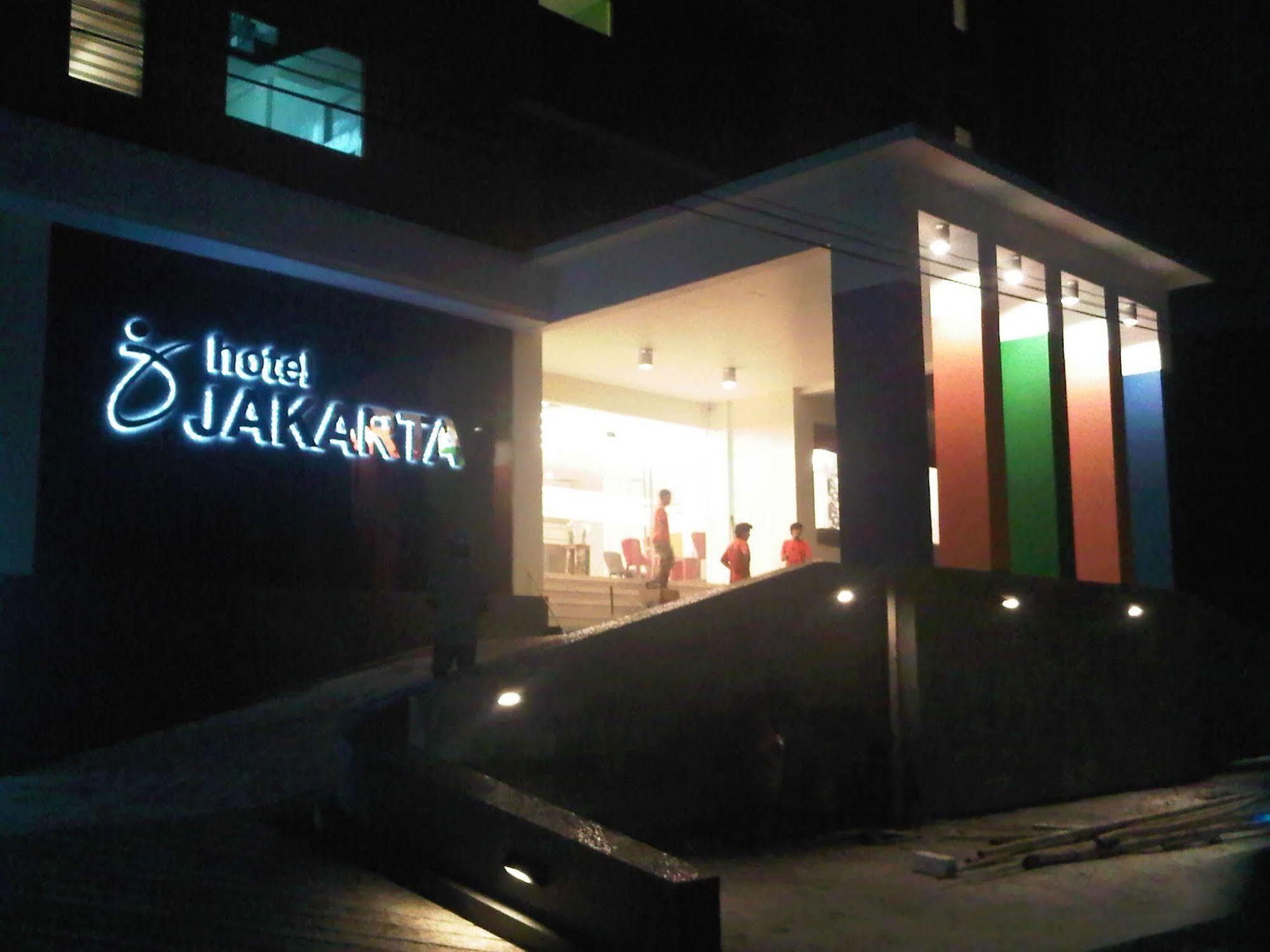 Hotel Jakarta Macáçar Exterior foto